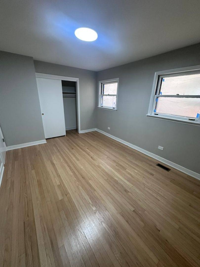 Apartment for rent at 6009 S Kolin Ave, Chicago, IL 60629