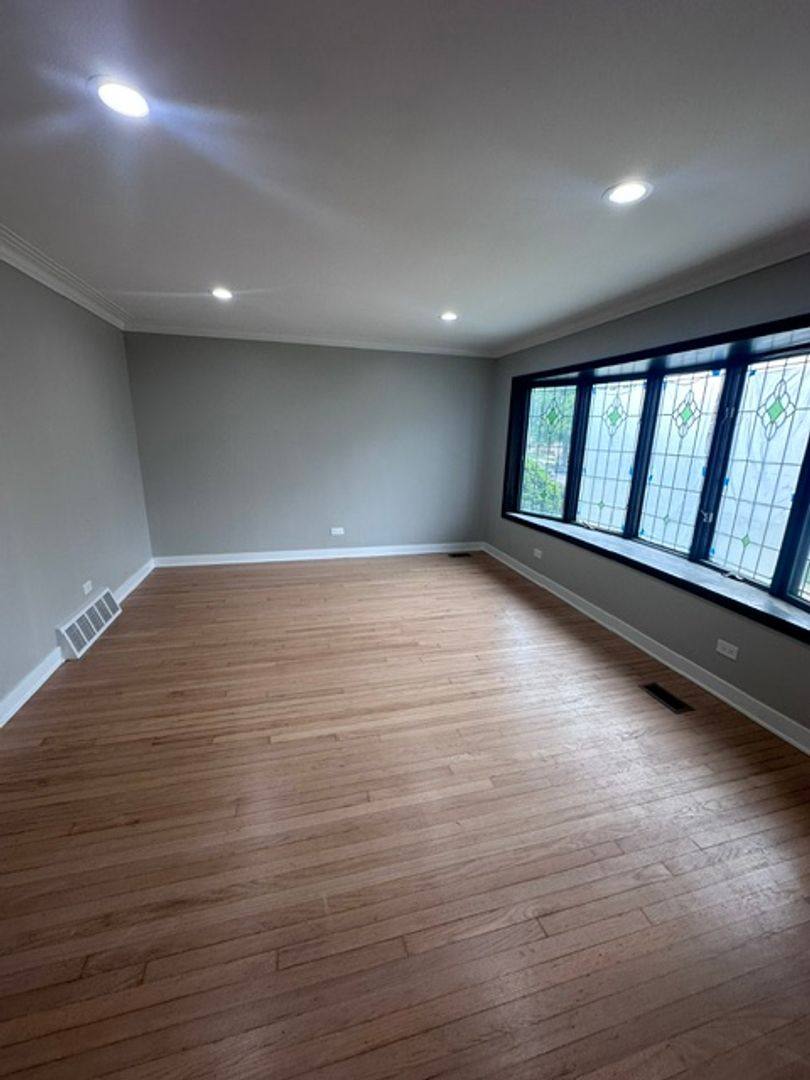 Apartment for rent at 6009 S Kolin Ave, Chicago, IL 60629