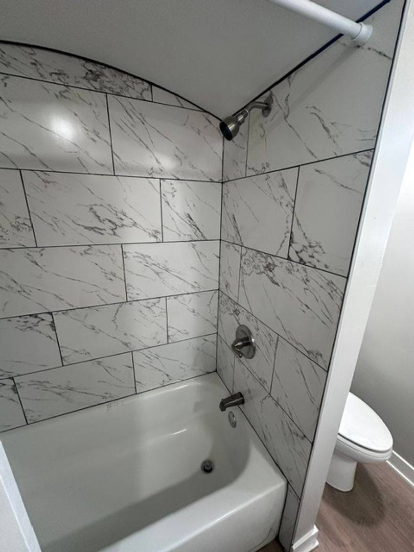 Apartment for rent at 6009 S Kolin Ave, Chicago, IL 60629