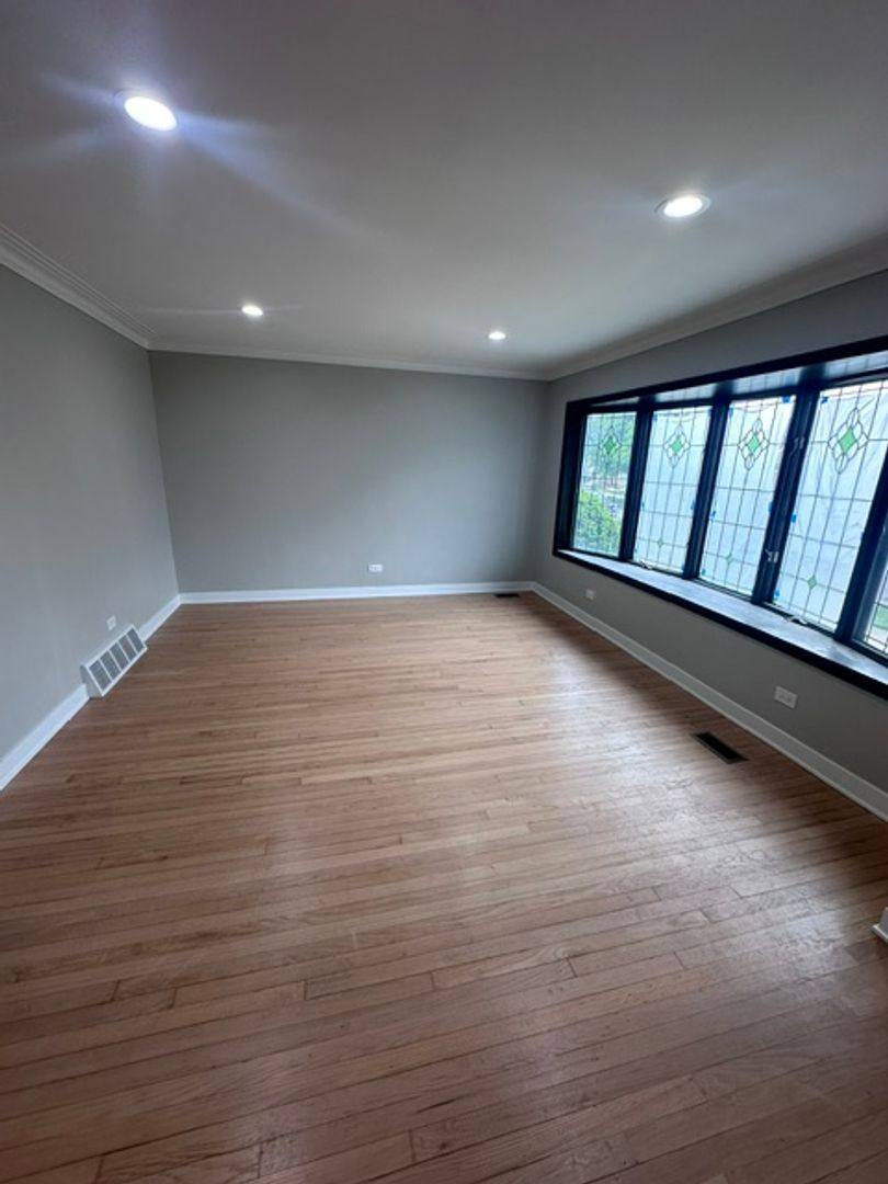 Apartment for rent at 6009 S Kolin Ave, Chicago, IL 60629