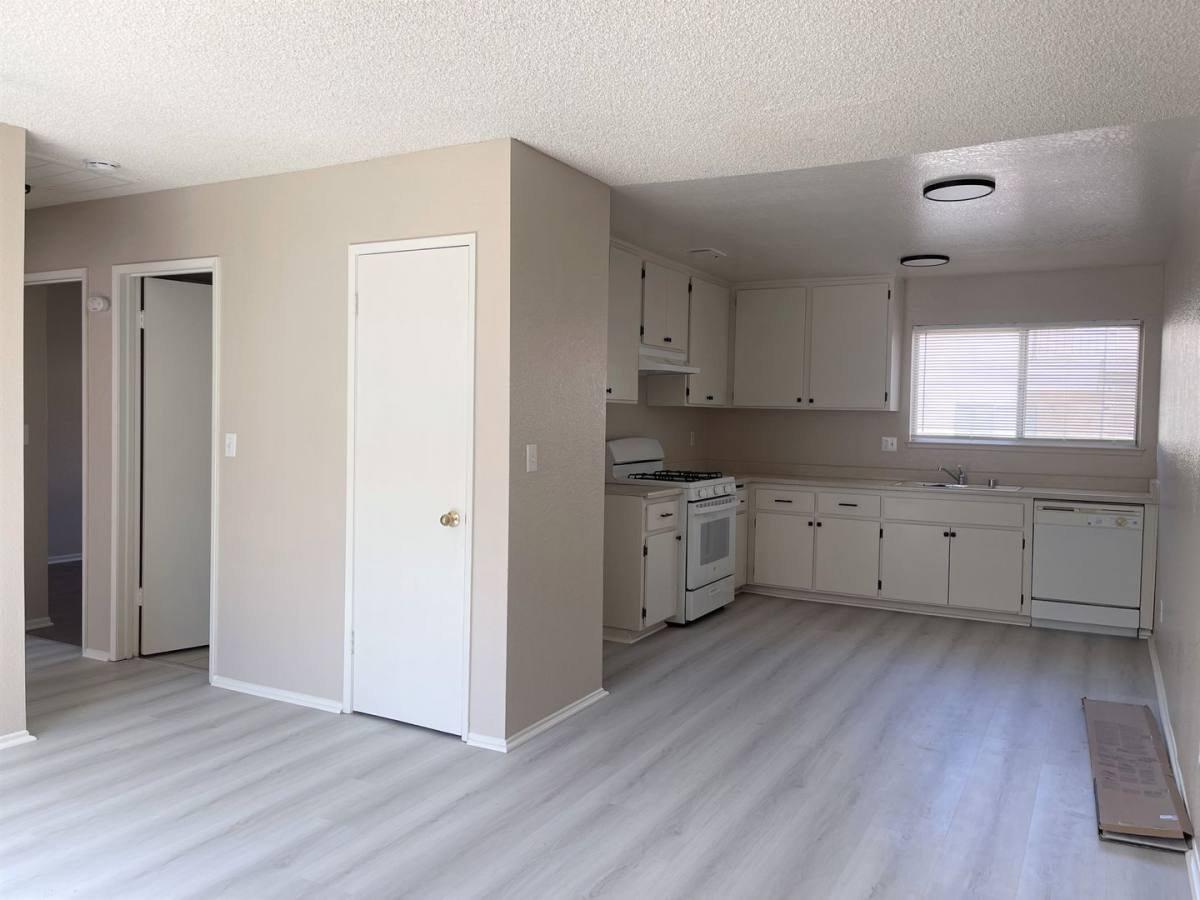 Apartment for rent at 8712 California City Blvd, California City, CA 93505