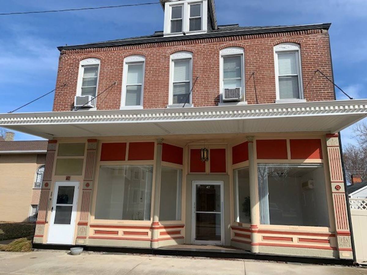 Apartment for rent at 47 W Main St, Mascoutah, IL 62258