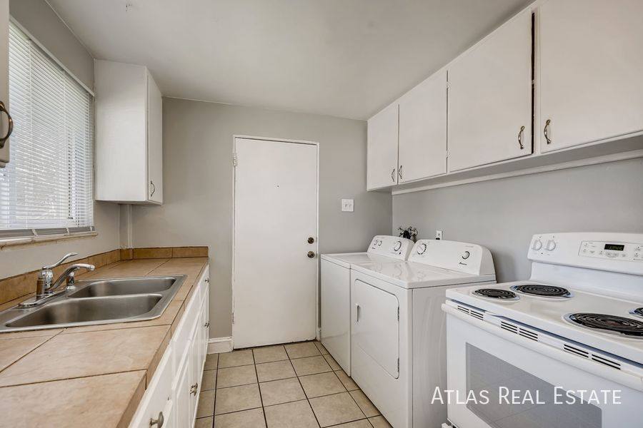 Apartment for rent at 1395 Lansing St, Aurora, CO 80010