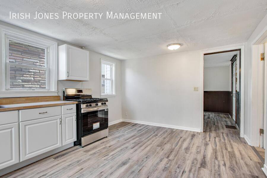 Apartment for rent at 935 Niagara St #1-FRONT Floor, Buffalo, NY 14213