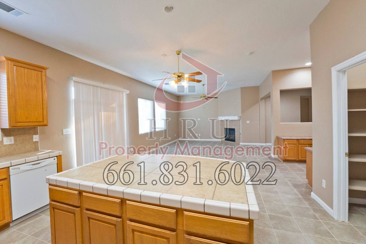 House for rent at 10907 Delicato Court, Bakersfield, CA 93312
