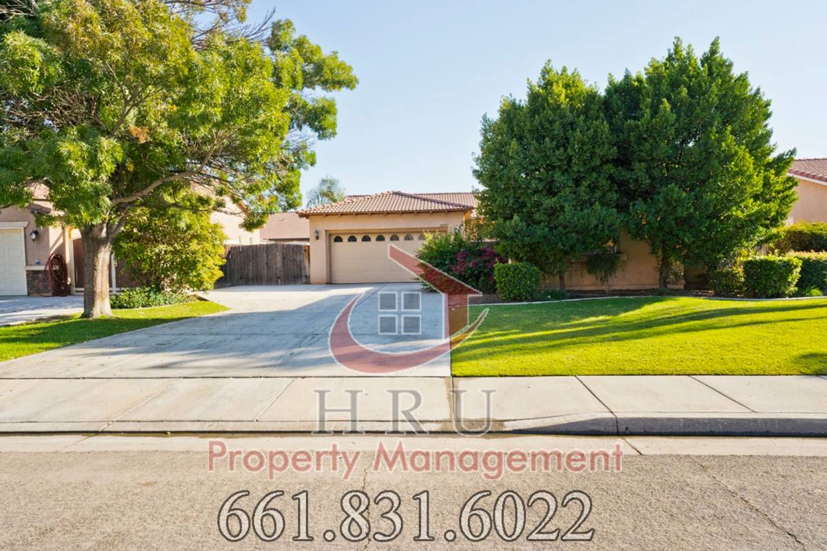 House for rent at 10907 Delicato Court, Bakersfield, CA 93312