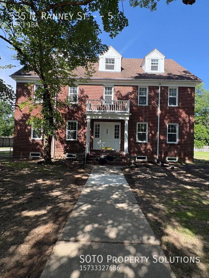 Apartment for rent at 535 N Ranney St #5, Sikeston, MO 63801