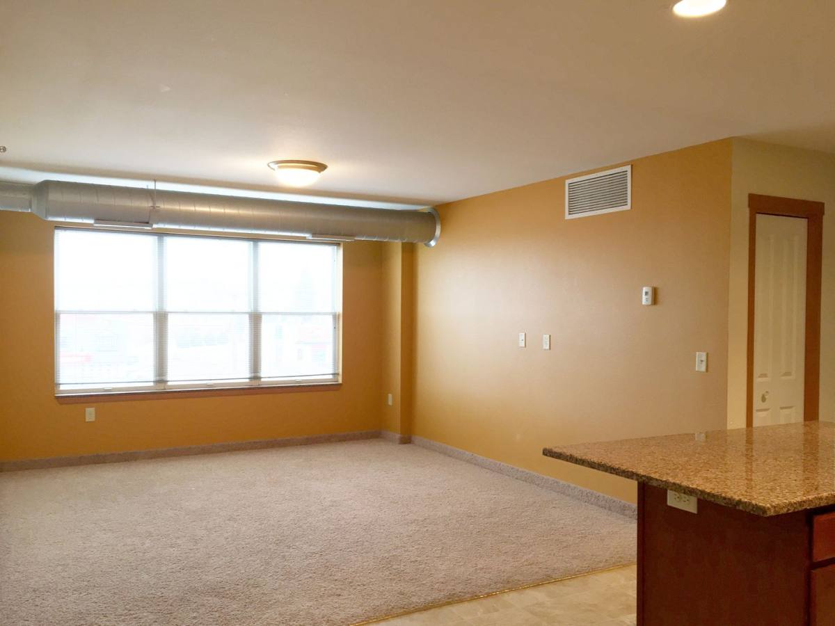 Apartment for rent at 1100 N Broadway, Minot, ND 58703