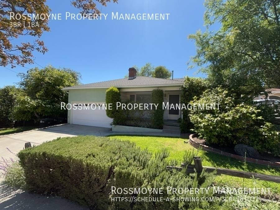 House for rent at 4633 New York Ave, La Crescenta, CA 91214