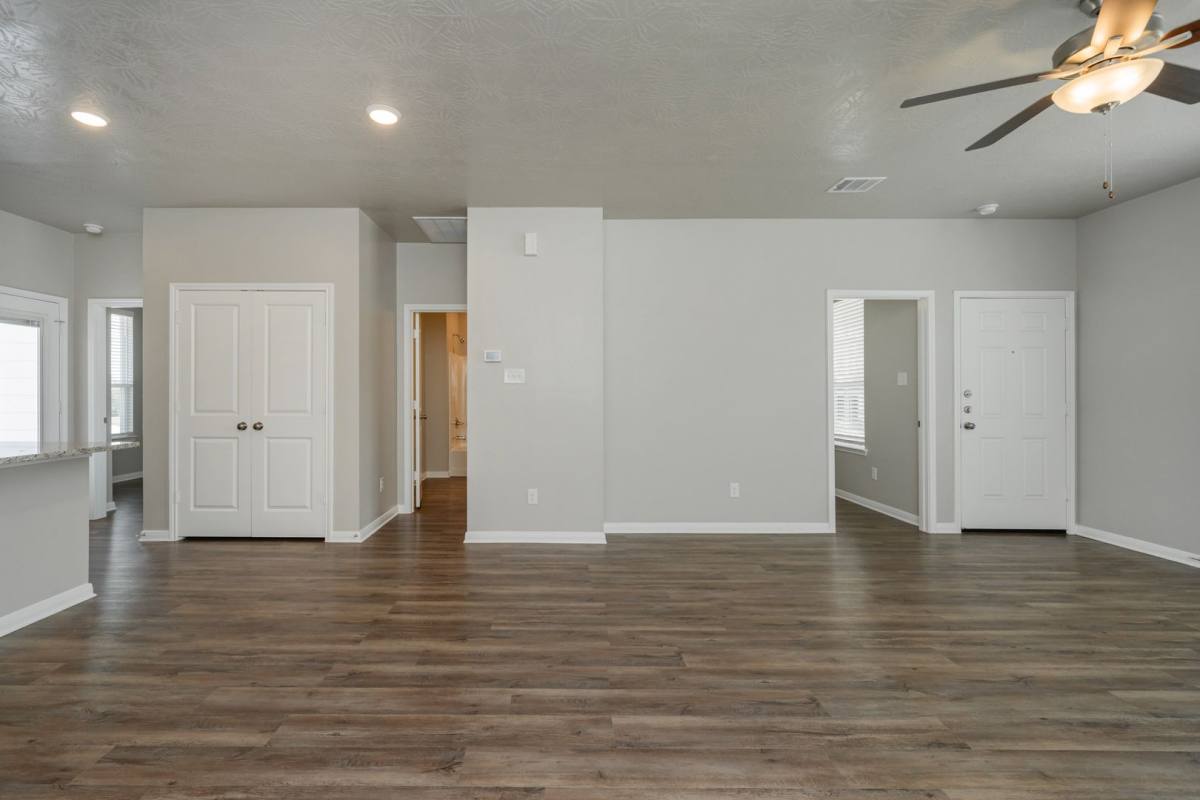 Townhouse for rent at 2047 Vintage Farms Way #1, Brenham, TX 77833
