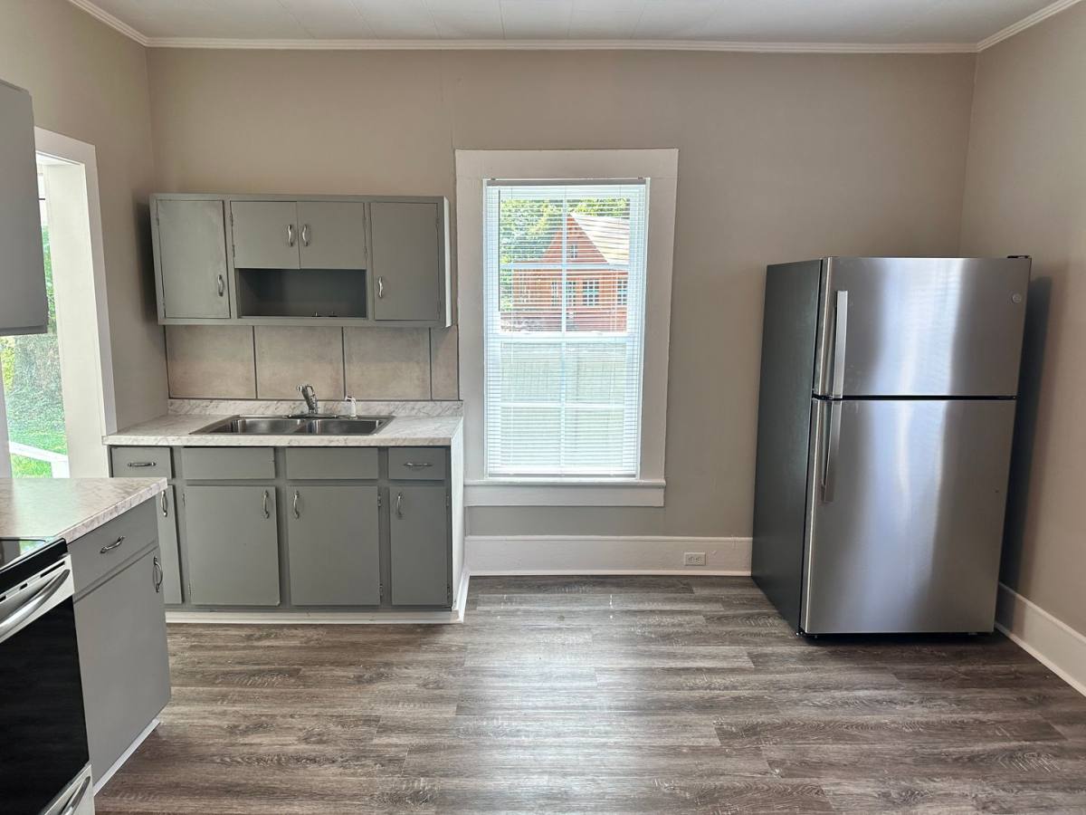 House for rent at 335 Patterson Ave, Mooresville, NC 28115