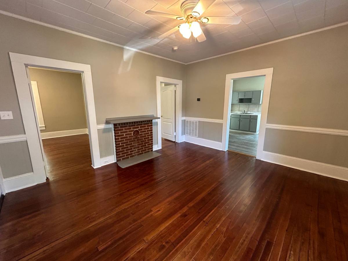 House for rent at 335 Patterson Ave, Mooresville, NC 28115