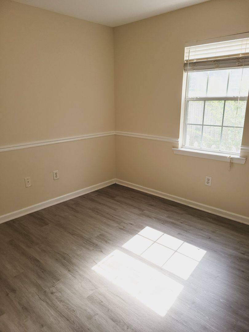 House for rent at 2005 King Arthur Circle, Alabaster, AL 35007