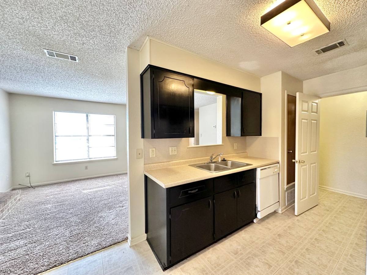 Townhouse for rent at 2609 Bermuda Dr, Killeen, TX 76549