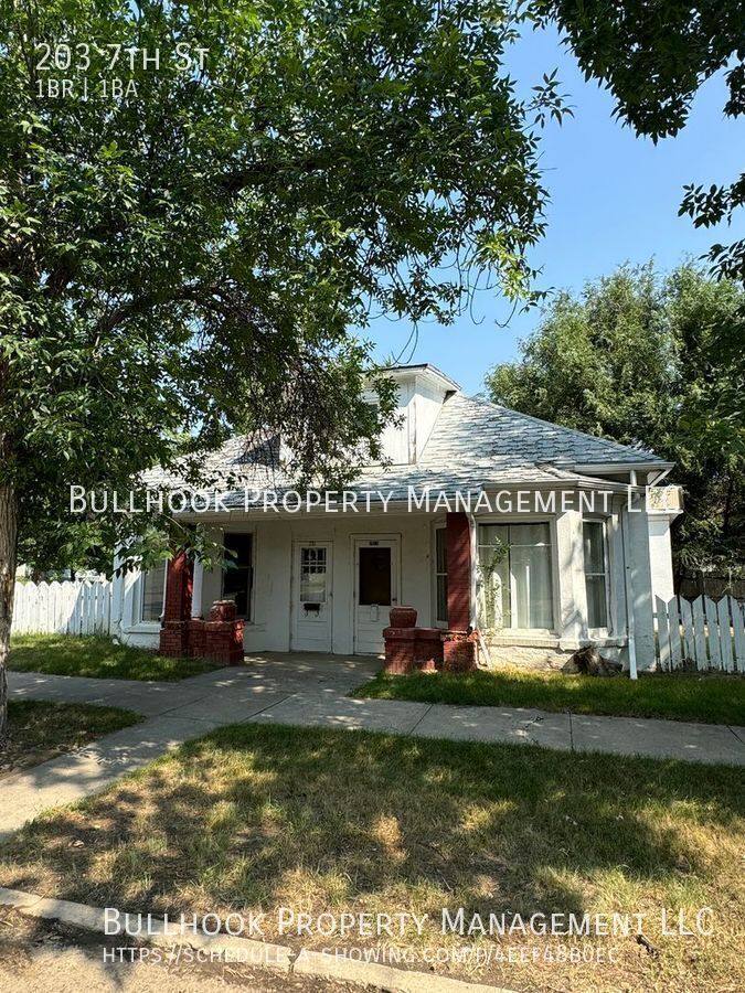 Apartment for rent at 203 7th St, Havre, MT 59501
