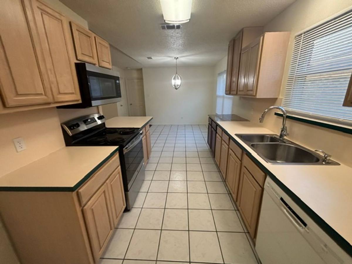 House for rent at 8728 Elbe Trail, Fort Worth, TX 76118