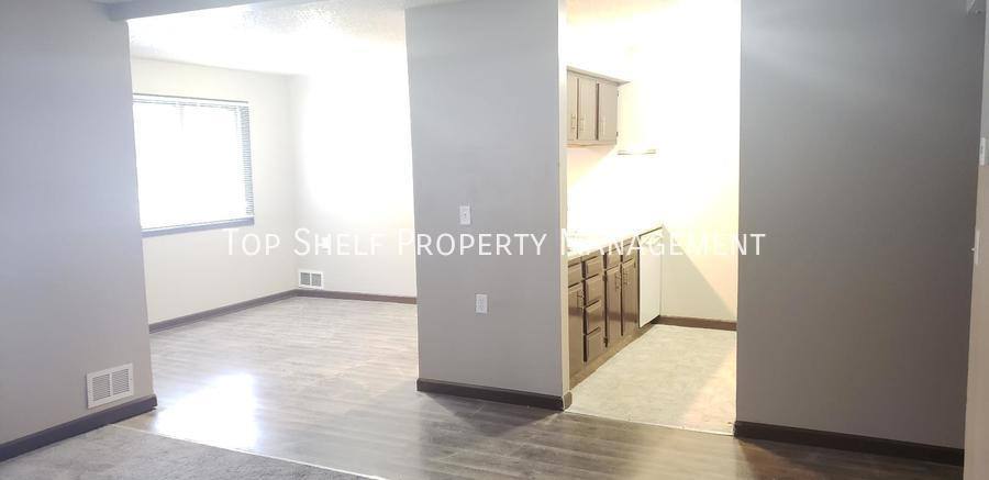 Apartment for rent at 1328 Williams St, Des Moines, IA 50317