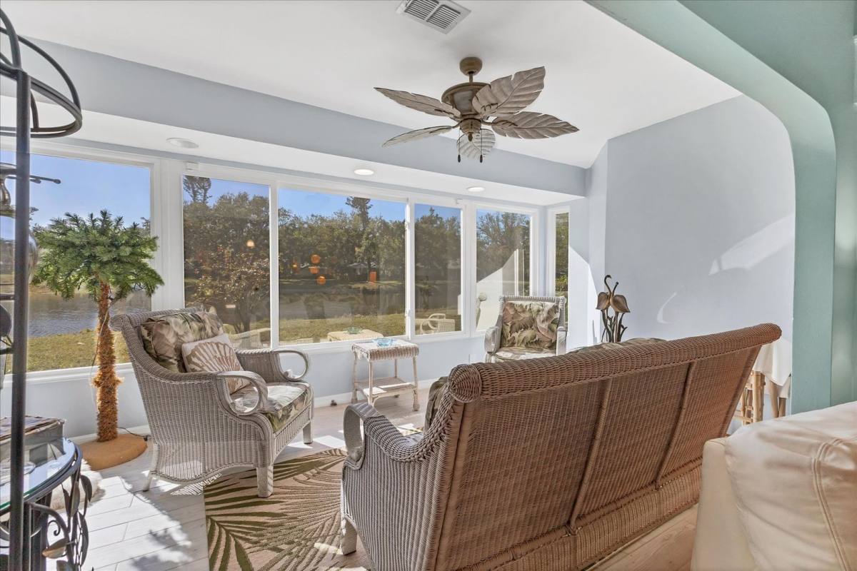 Apartment for rent at 109 Southampton Place N, Venice, FL 34293