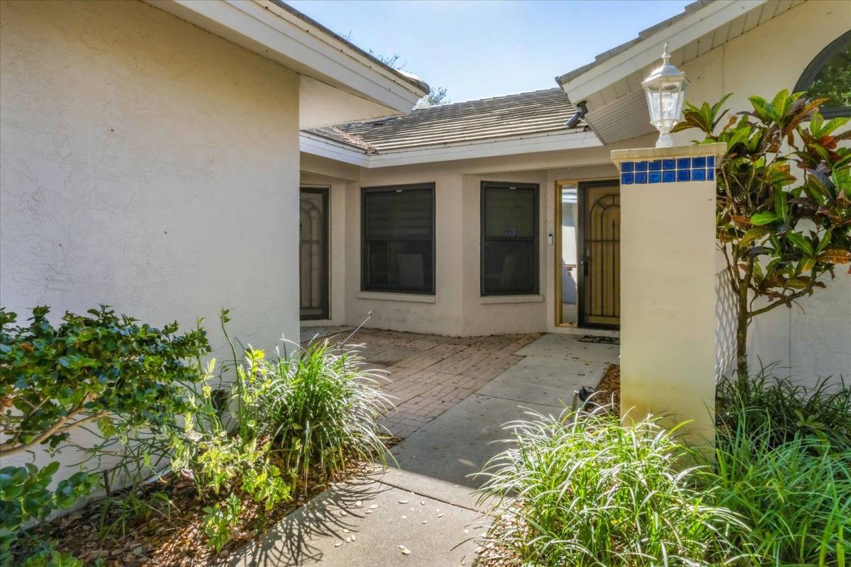 Apartment for rent at 109 Southampton Place N, Venice, FL 34293