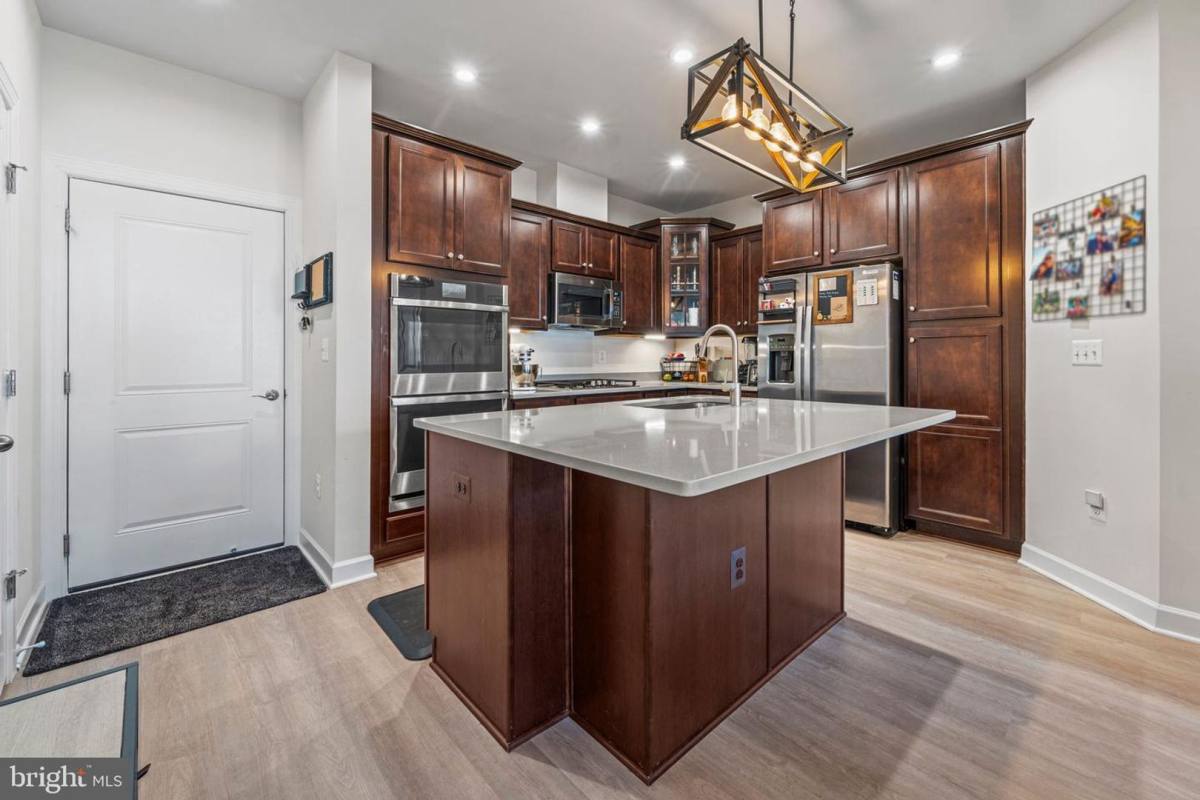 Condo for rent at 12384 Azure Lane, Fairfax, VA 22033
