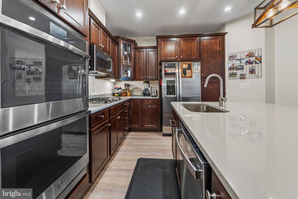 Condo for rent at 12384 Azure Lane, Fairfax, VA 22033
