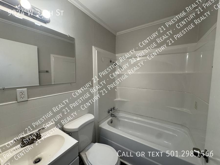 House for rent at 9024 W 37th St, Little Rock, AR 72204
