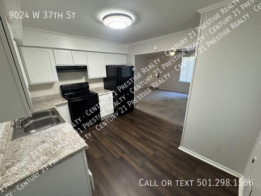House for rent at 9024 W 37th St, Little Rock, AR 72204
