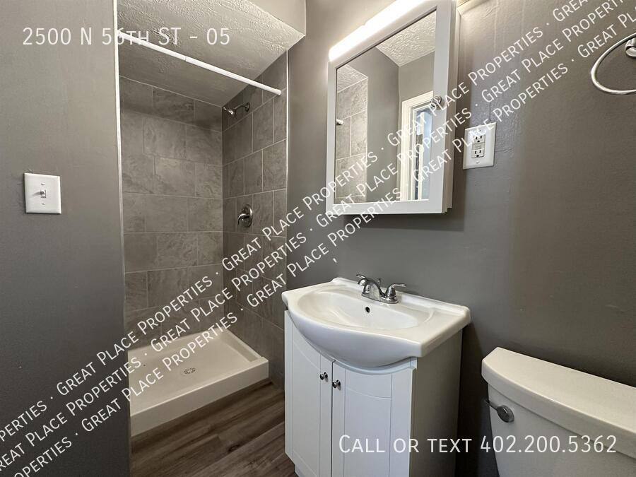 Apartment for rent at 2500 N 56th St #5, Lincoln, NE 68504