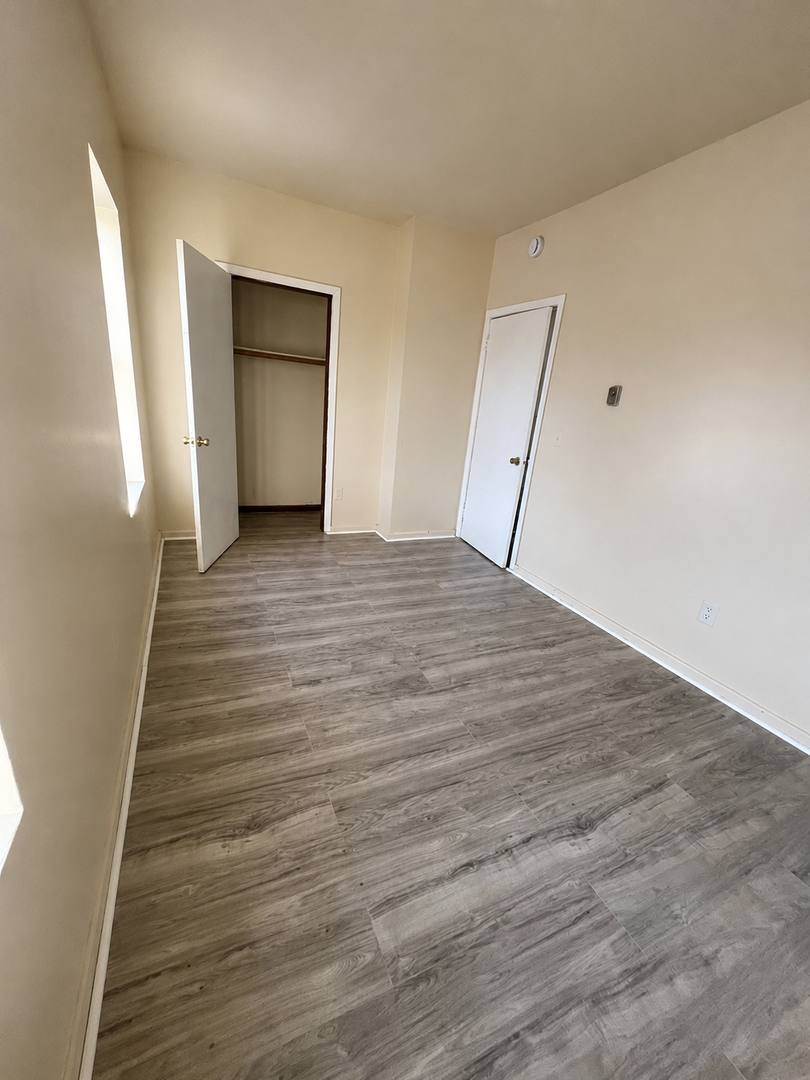 Apartment for rent at 192-194 Ward St, Hartford, CT 06106