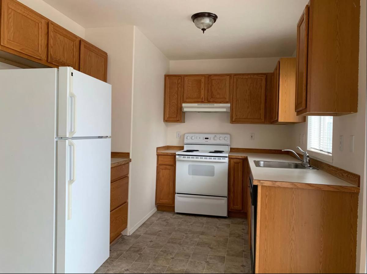 Townhouse for rent at 2922 NE, Bend, OR 97701