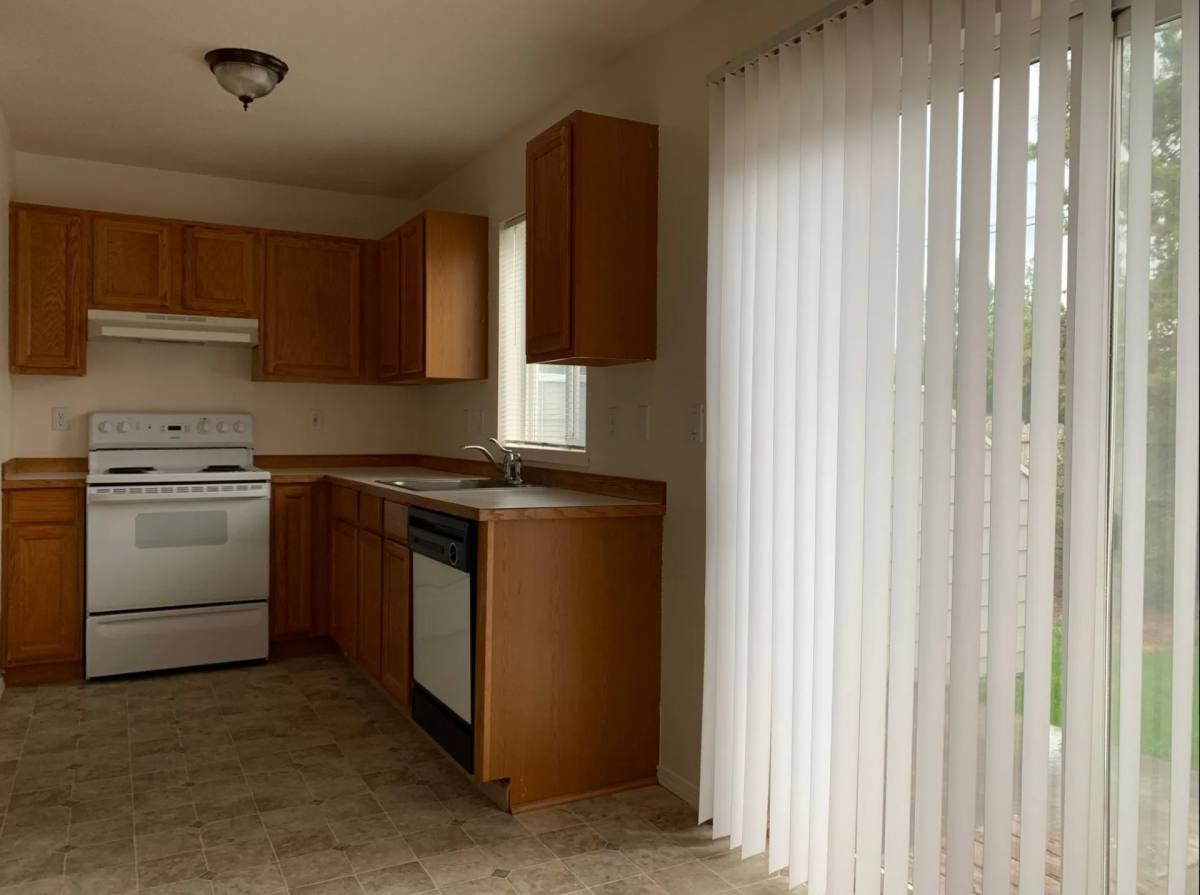 Townhouse for rent at 2922 NE, Bend, OR 97701