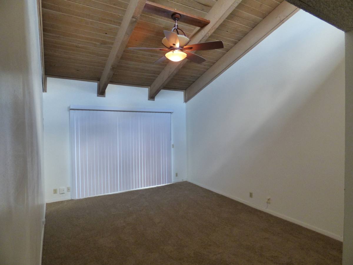 Townhouse for rent at 4700 Jasmine Creek Lane, Orlando, FL 32811