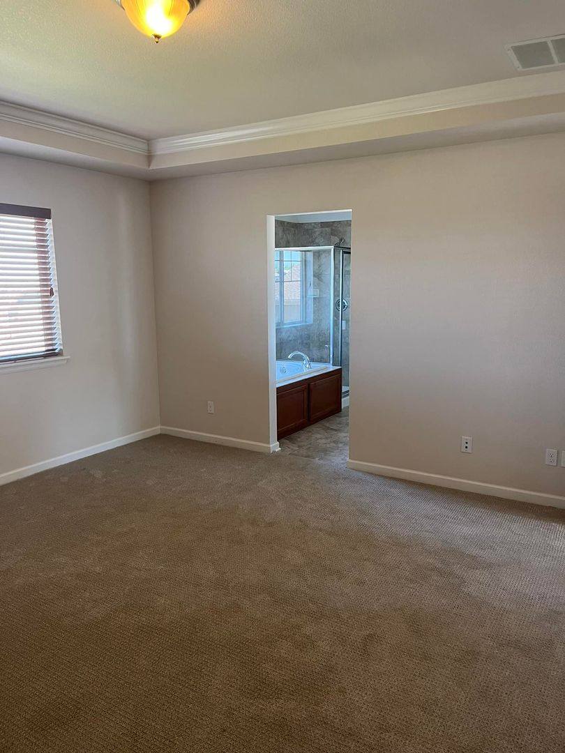 House for rent at 5069 S Ukraine St, Aurora, CO 80015