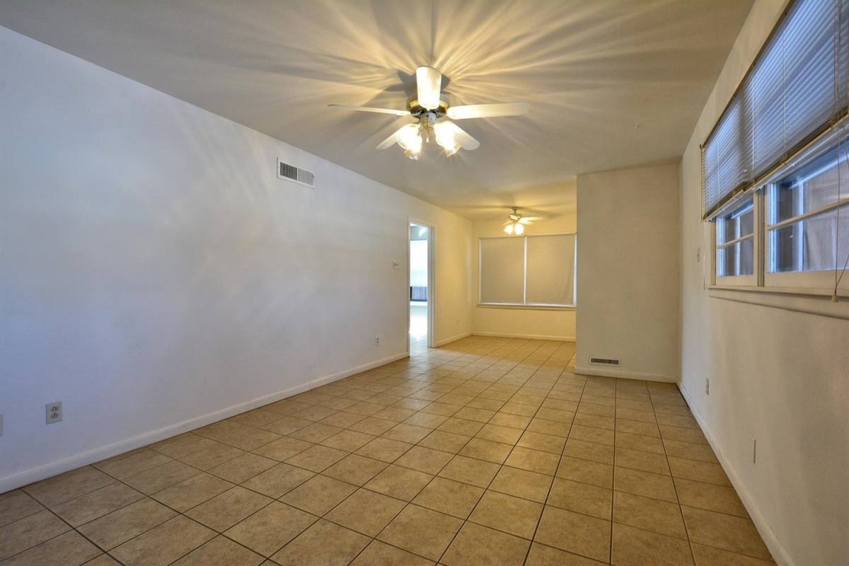 Apartment for rent at 4819 44th St, Lubbock, TX 79414