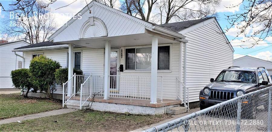 House for rent at 2826 Appleridge St, Ypsilanti, MI 48198