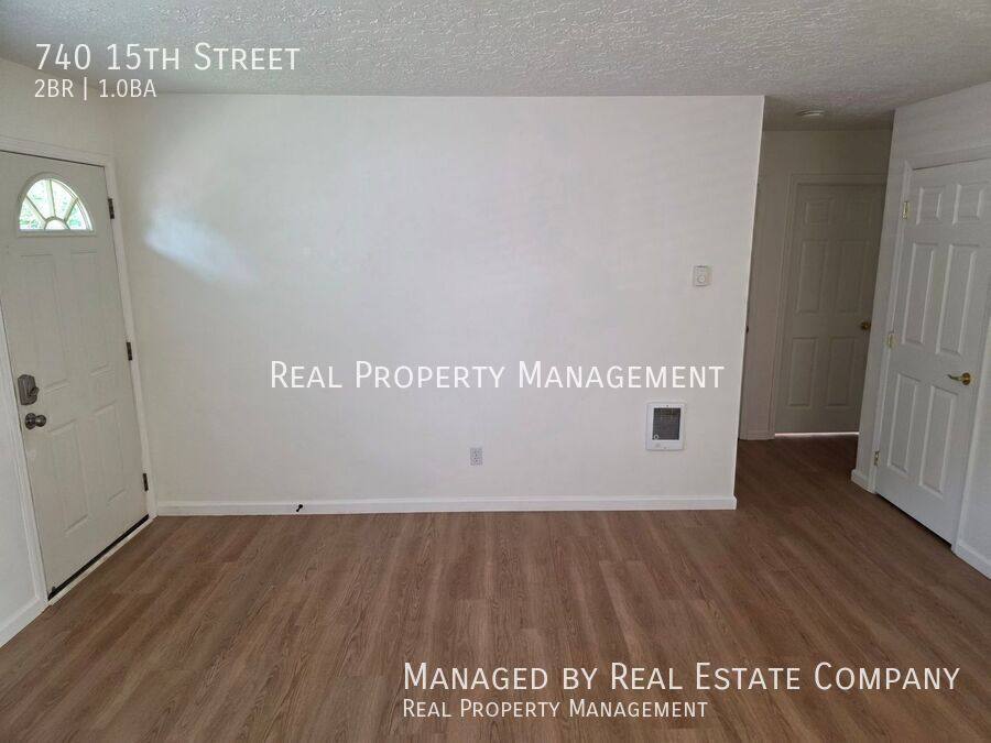 House for rent at 740 15th St, Washougal, WA 98671