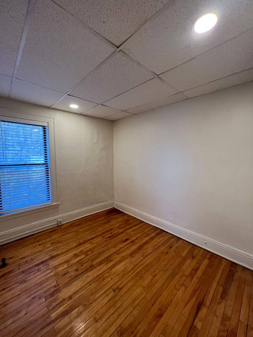 Apartment for rent at 1912 3rd Ave So, Minneapolis, MN 55404