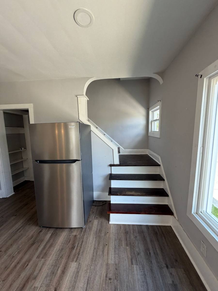 Apartment for rent at 1249 Oakwood Ave, Columbus, OH 43206