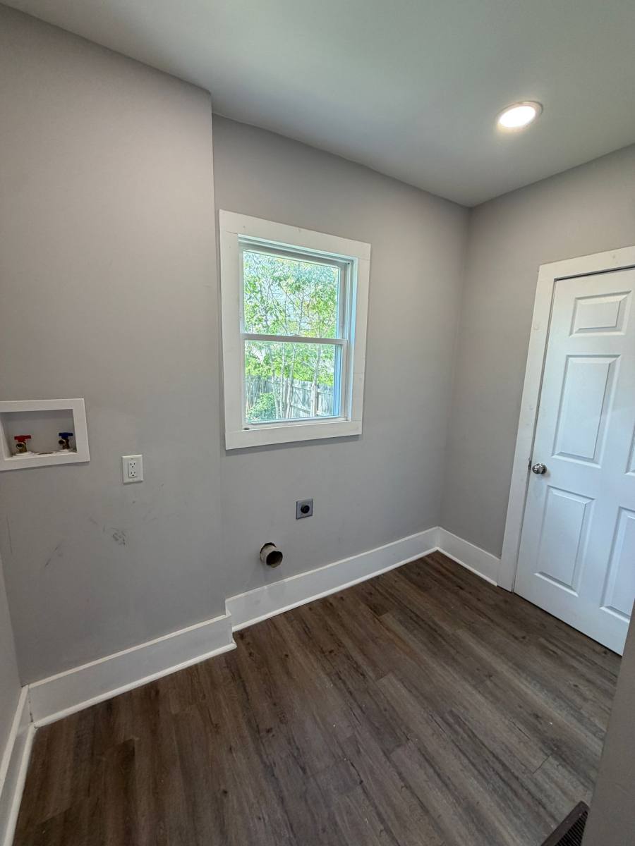 Apartment for rent at 1249 Oakwood Ave, Columbus, OH 43206