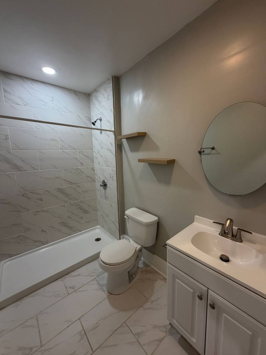 Apartment for rent at 1249 Oakwood Ave, Columbus, OH 43206