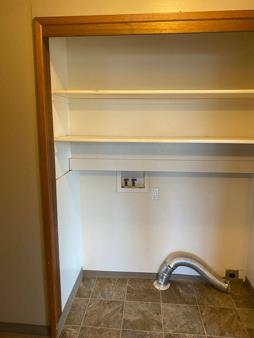 House for rent at 606 Anchor Place, Selah, WA 98942
