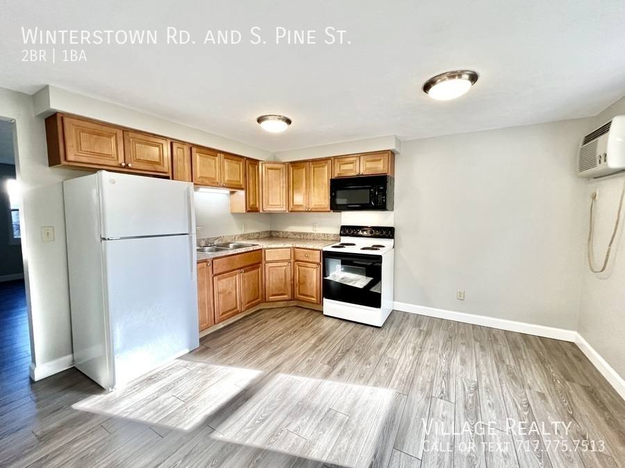 Townhouse for rent at 100 Winterstown Rd #8, Red Lion, PA 17356
