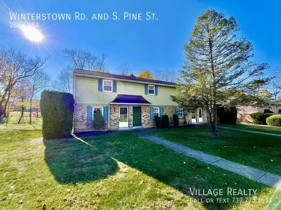 Townhouse for rent at 100 Winterstown Rd #8, Red Lion, PA 17356