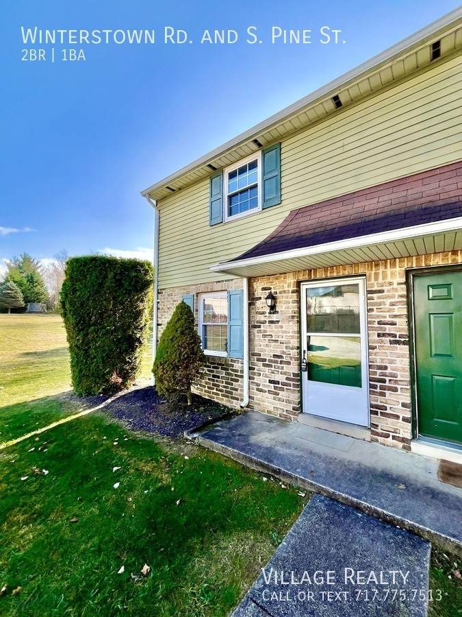 Townhouse for rent at 100 Winterstown Rd #8, Red Lion, PA 17356