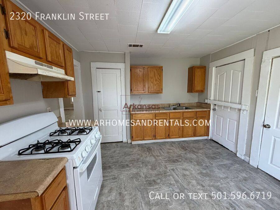 House for rent at 2320 Franklin St, North Little Rock, AR 72114