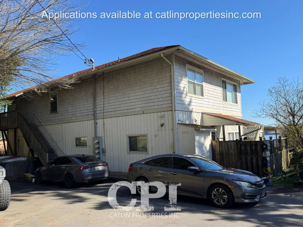 Apartment for rent at 8517 Ocean Beach Highway, Longview, WA 98632