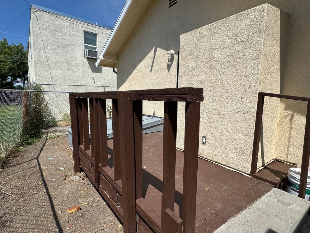 House for rent at 114 E 4th St, Stockton, CA 95206