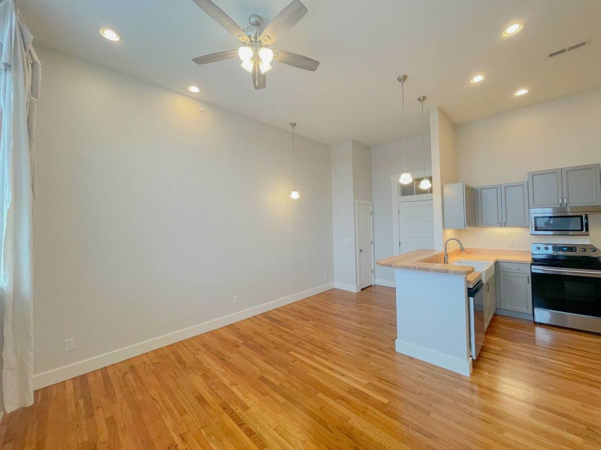 Apartment for rent at 756 Bailey St, Mars Hill, NC 28754