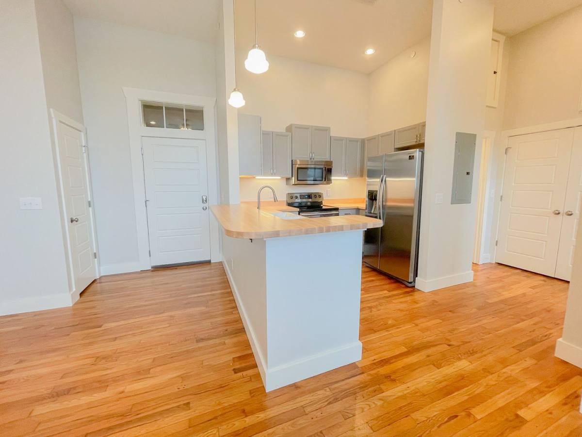 Apartment for rent at 756 Bailey St, Mars Hill, NC 28754