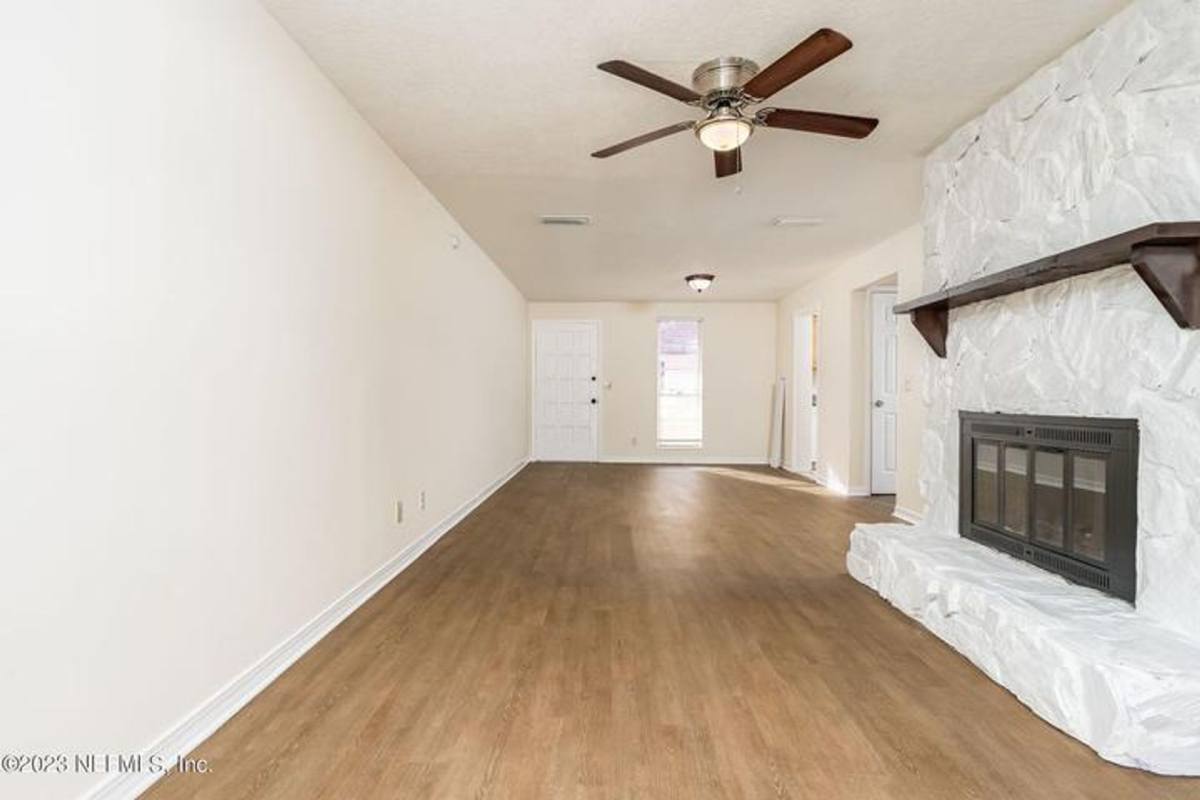 Condo for rent at 1735 El Camino Rd, Jacksonville, FL 32216